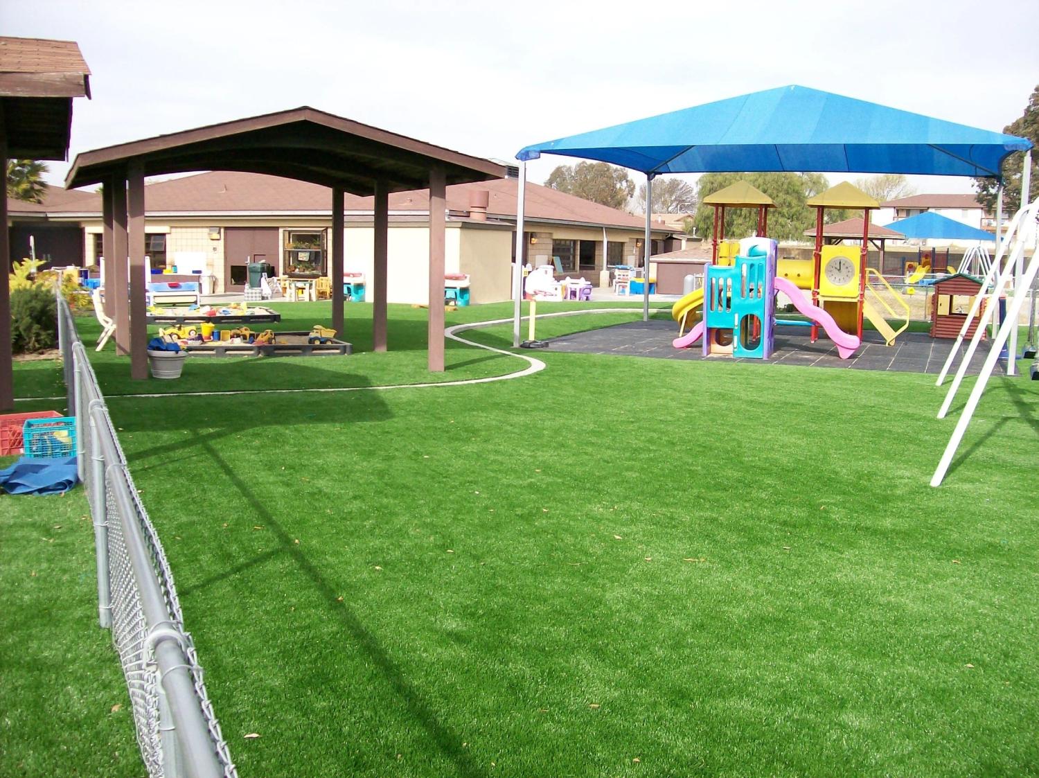 daycare-playground-artificial-grass-shade-structure.jpg